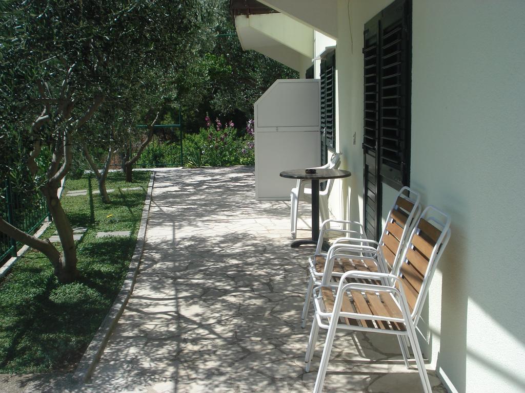 Apartments Smiljana Omiš Exterior foto
