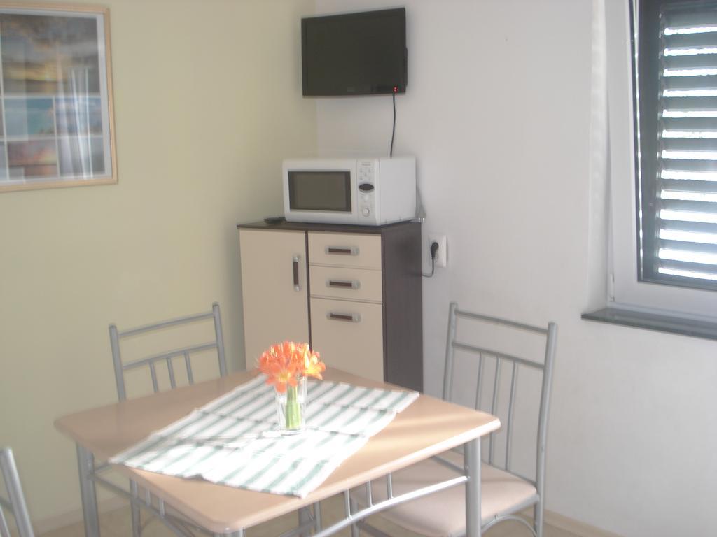 Apartments Smiljana Omiš Exterior foto